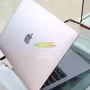 Apple   13-6 inch MacBookair 2020 core  i7with appleCore i7(space Cilver  color)16GB in Ethiopia
